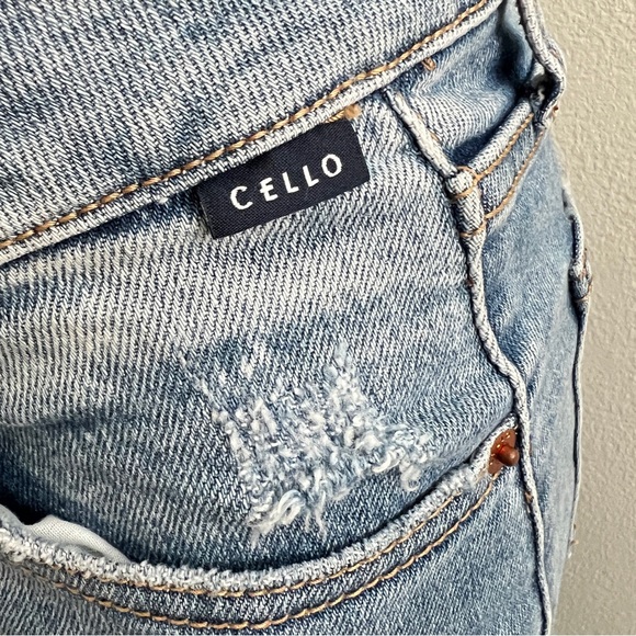 NEW Cello Wide Leg Denim Jeans SIZE 9 Inseam 28 Distressed High Waist - Picture 6 of 12